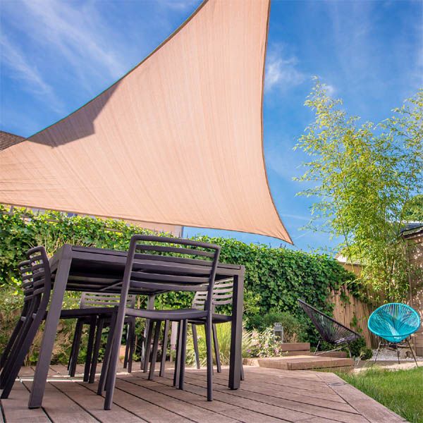 vela-sombra-triangular-3x3x3-metros-cafe-beige-claro