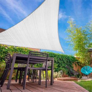 vela-sombra-triangular-3x3x3-metros-marfil